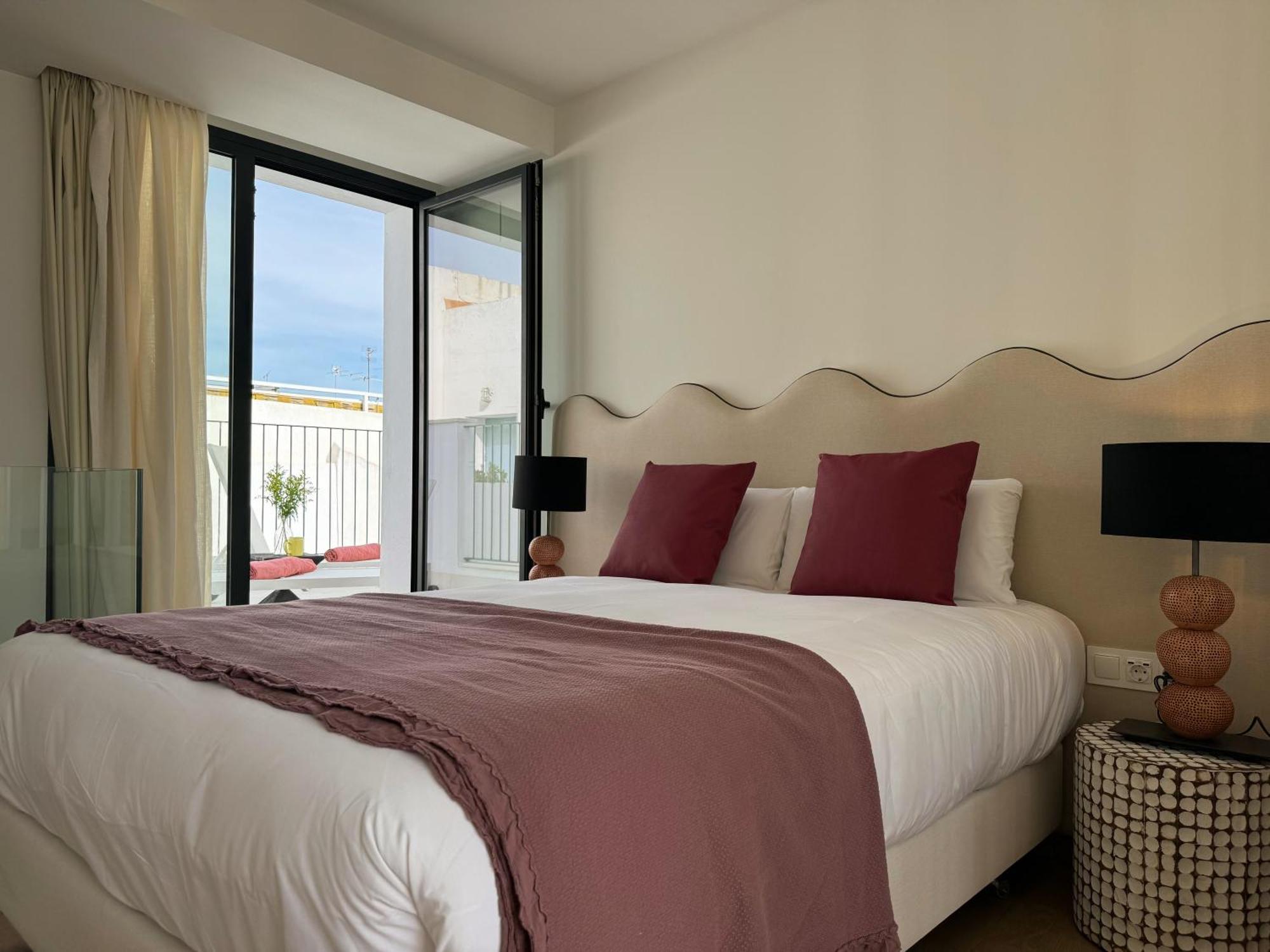 Redes Royale Apartments By Misterhost Seville Luaran gambar